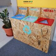 Recycling Bin Station